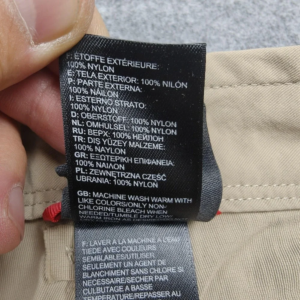 The North Face Shorts‎ Mens 32 Beige Nylon Cargo Outdoor Hiking Travel Pockets